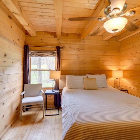 Creekside Bryson City Cabin With Private Hot Tub 外观 照片