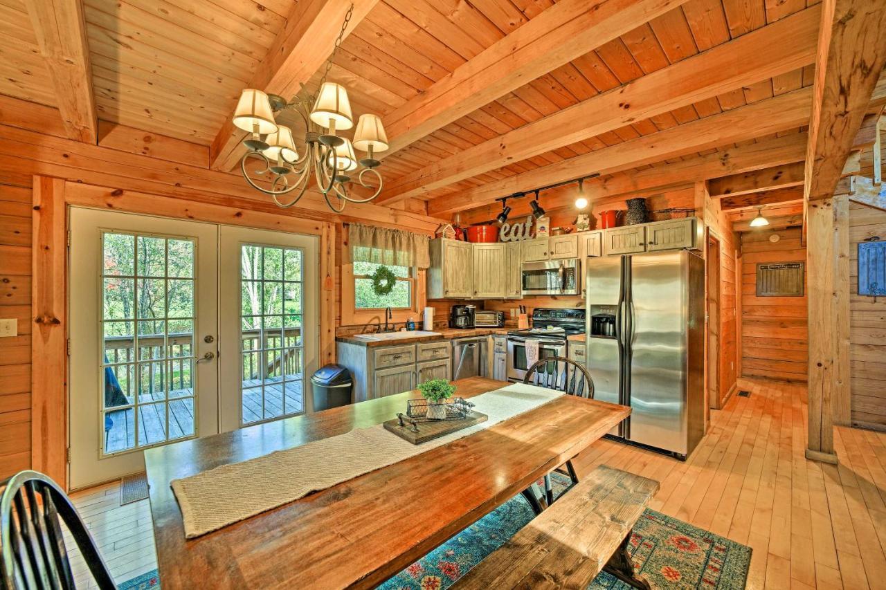 Creekside Bryson City Cabin With Private Hot Tub 外观 照片