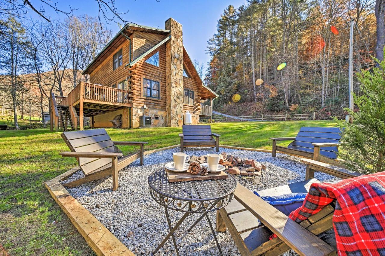 Creekside Bryson City Cabin With Private Hot Tub 外观 照片