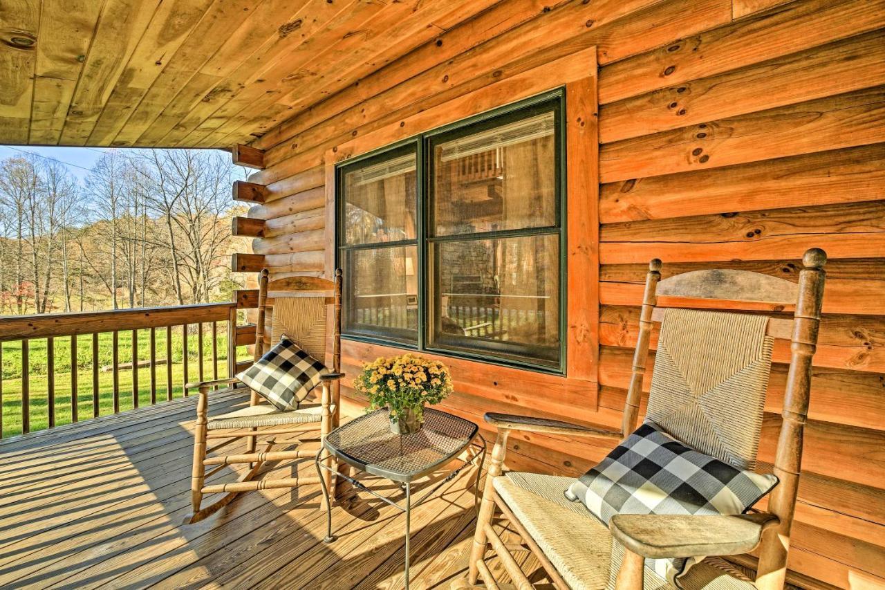 Creekside Bryson City Cabin With Private Hot Tub 外观 照片