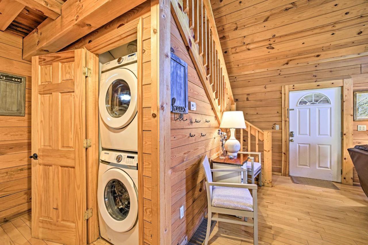 Creekside Bryson City Cabin With Private Hot Tub 外观 照片